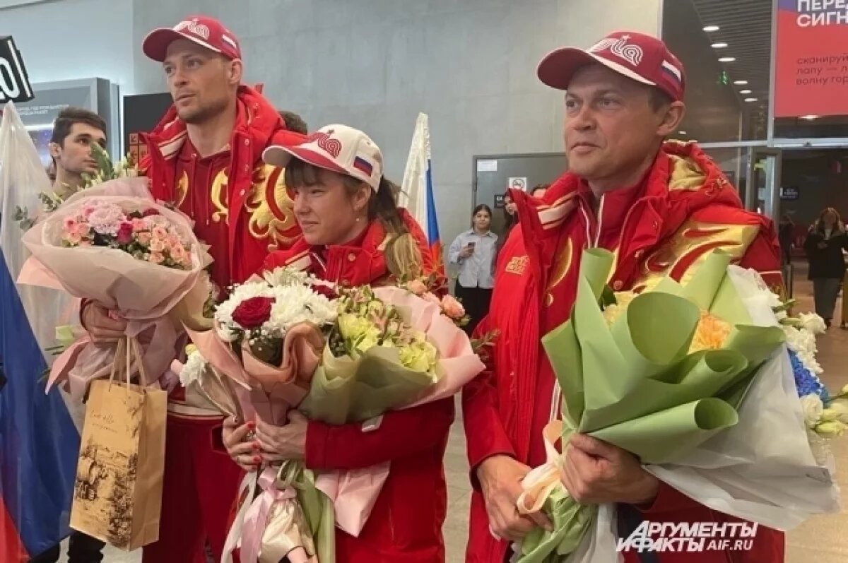    Паралимпийские чемпионы Багиян и Синякин вернулись в Пермь