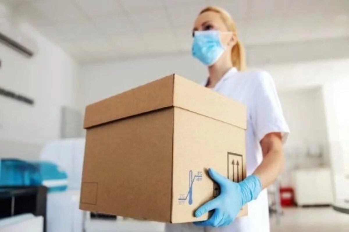    Две омички под видом врачей украли у пенсионерки 262 тысячи рублей