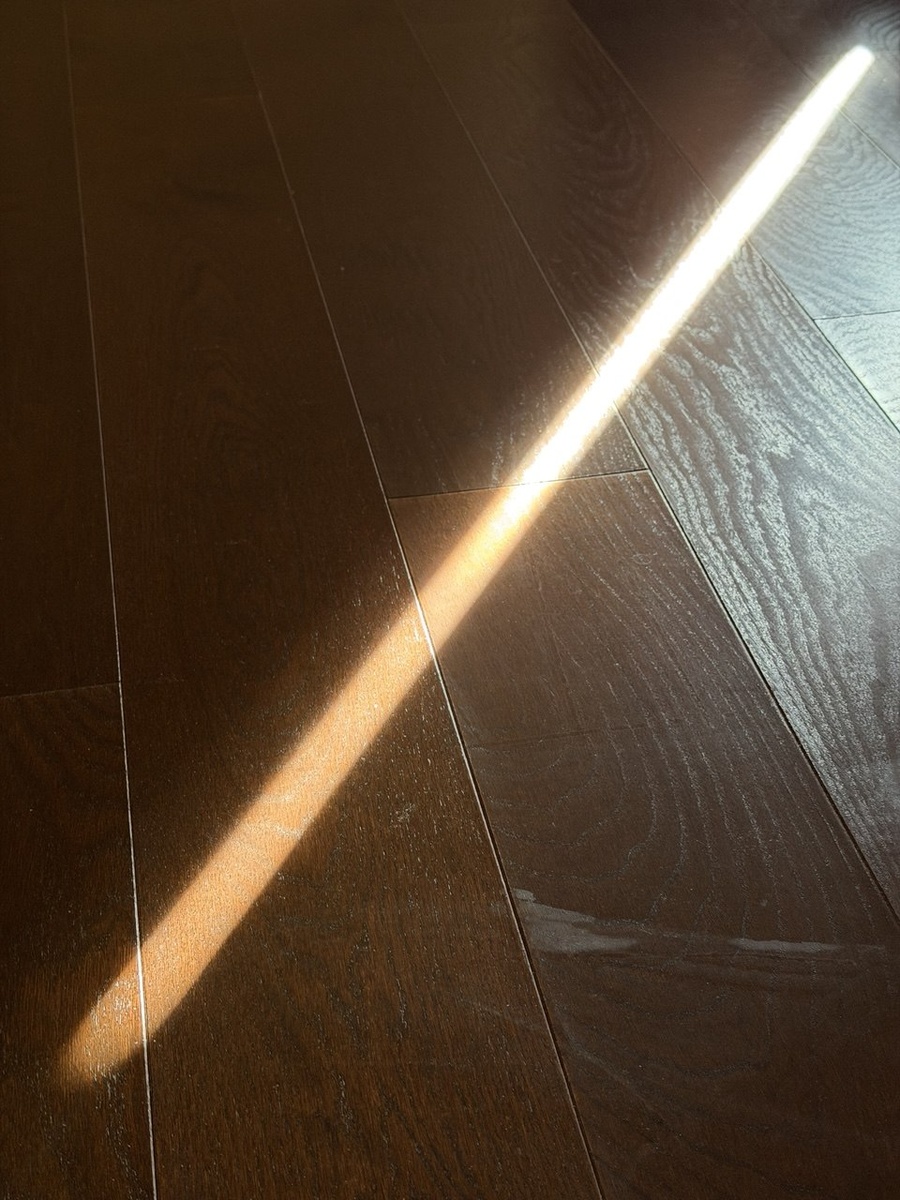 "Взвесить все «Против» и «За» — не можешь, я понял сам. Ведь разные части делят на два, внутри тебя, там."(с) 