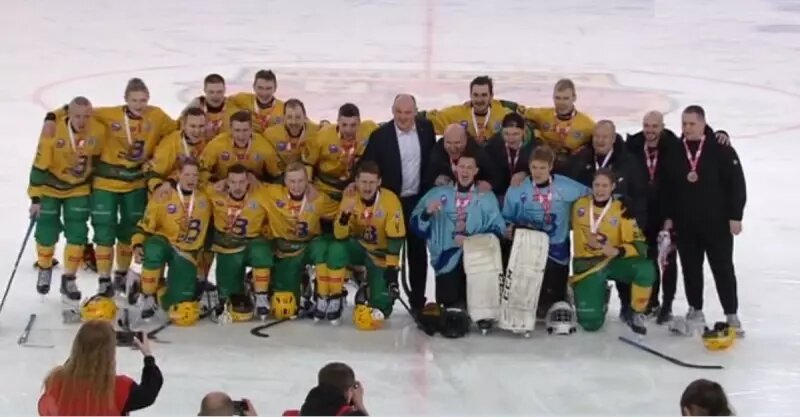 «Водник» стал бронзовым призёром чемпионата России по русскому хоккею