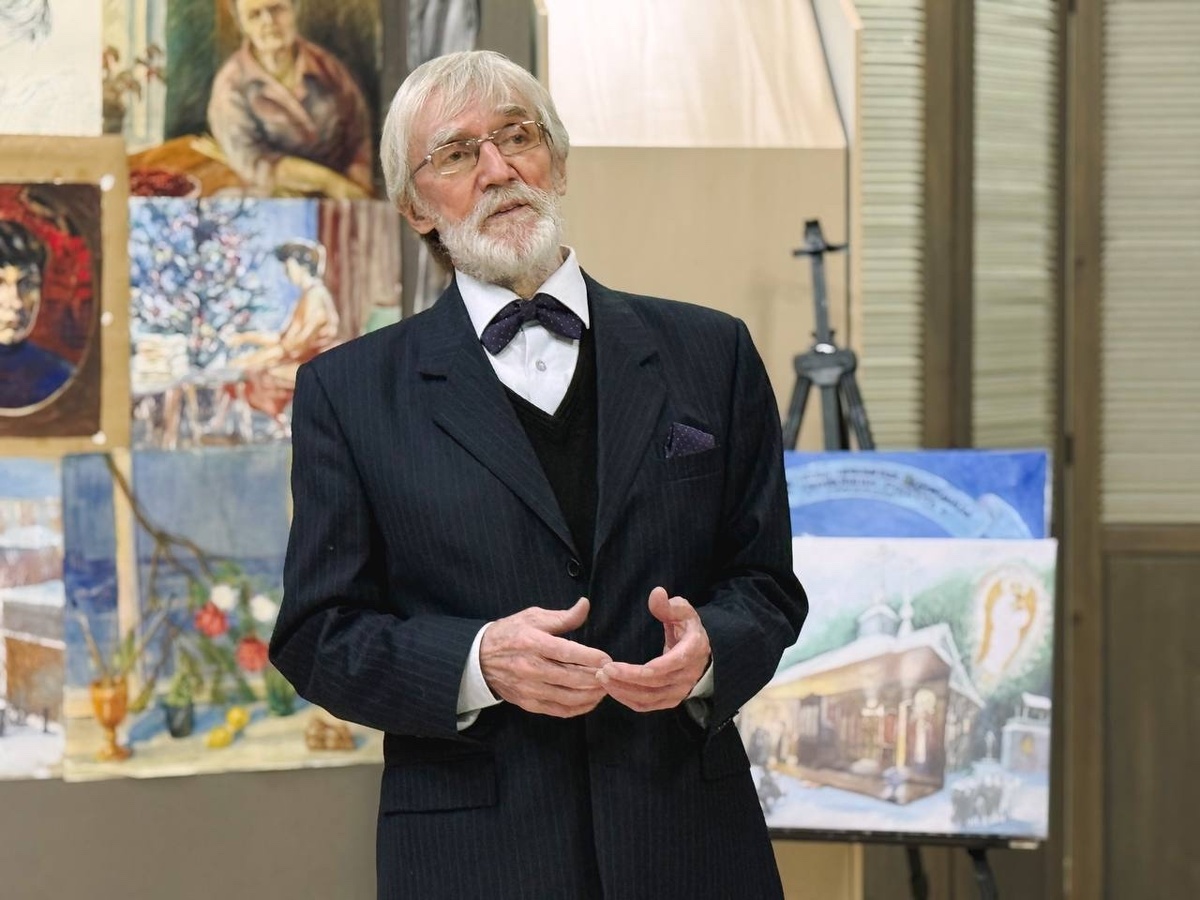    В Сургуте открылась выставка картин Александра Груздева