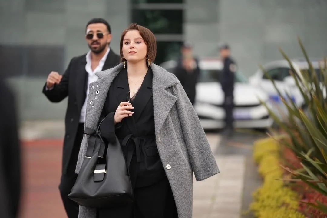 Фото из интернета. Ферай и Эмир герои сериала " Мошенники".