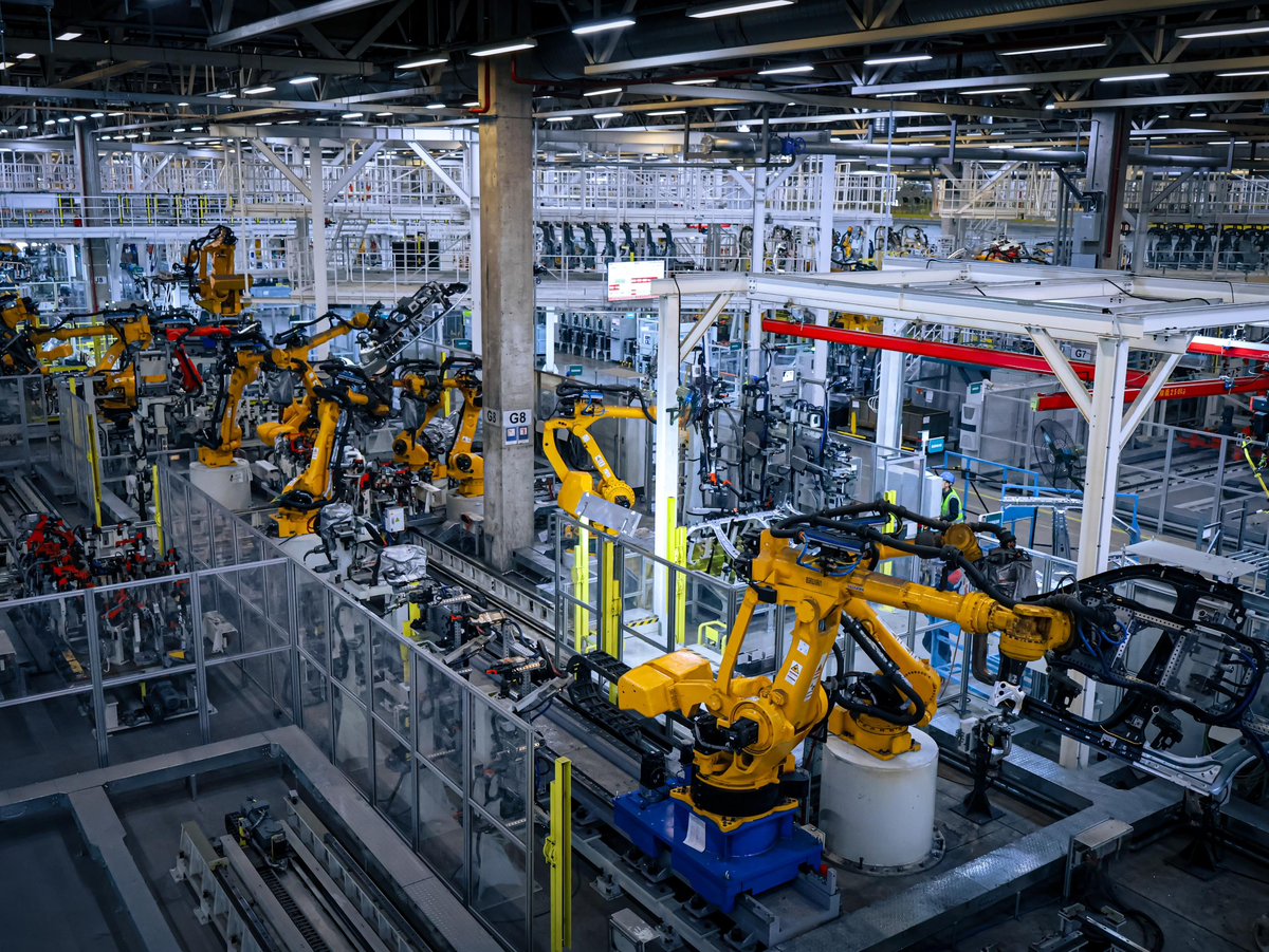     Сварочные цеха завода «АГР»