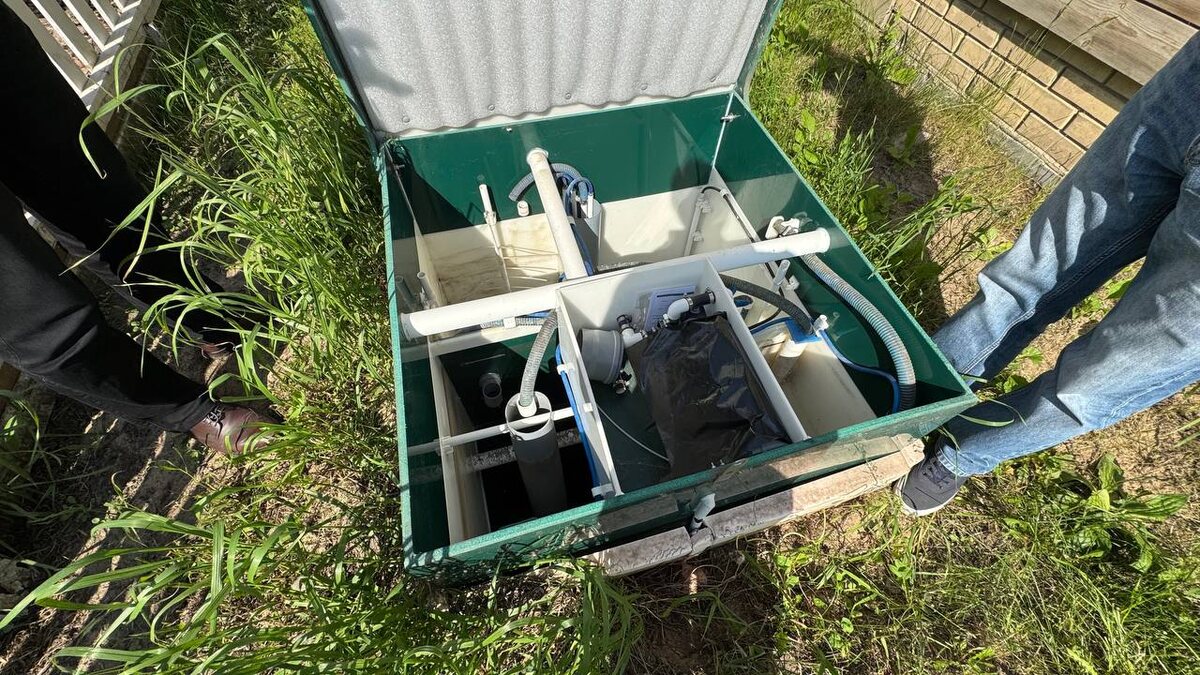 Биосептик Юнилос Астра. Установка и работа в коттеджном поселке Аист (с. Красноярка, Омский район)