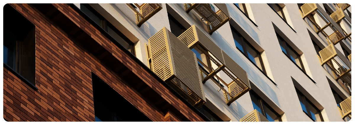 Проекты Страны отличаются выгодным расположением с хорошей транспортной доступностью, развитым благоустройством, и красивыми фасадами