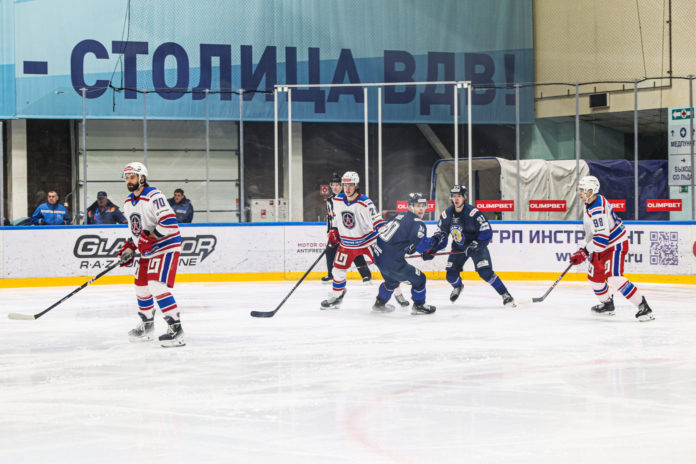 Последняя игра сезона с тульской командой «АКМ», в которой рязанцы выиграли со счётом 5:3