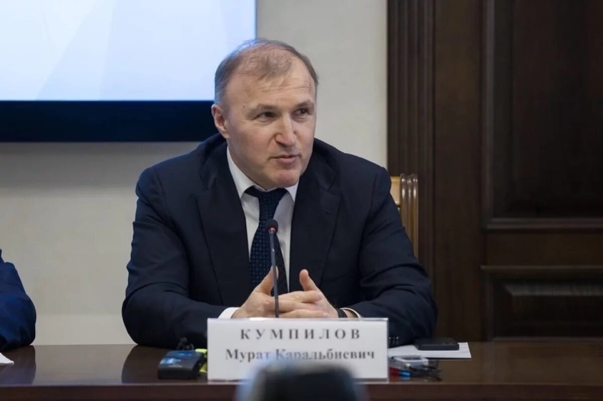    Мурат Кумпилов поздравил мусульман Адыгеи с наступлением Ураза-Байрам