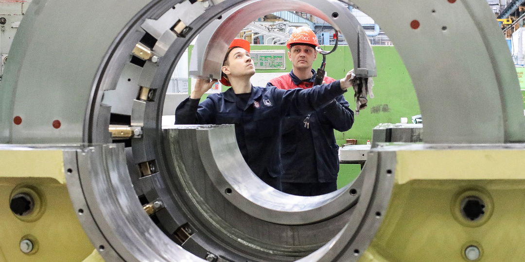 «Ленинграду» – от корабелов