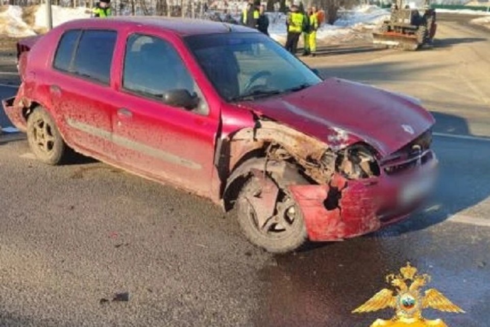    Водитель иномарки в больнице. Фото: УМВД РФ по Ярославской области.