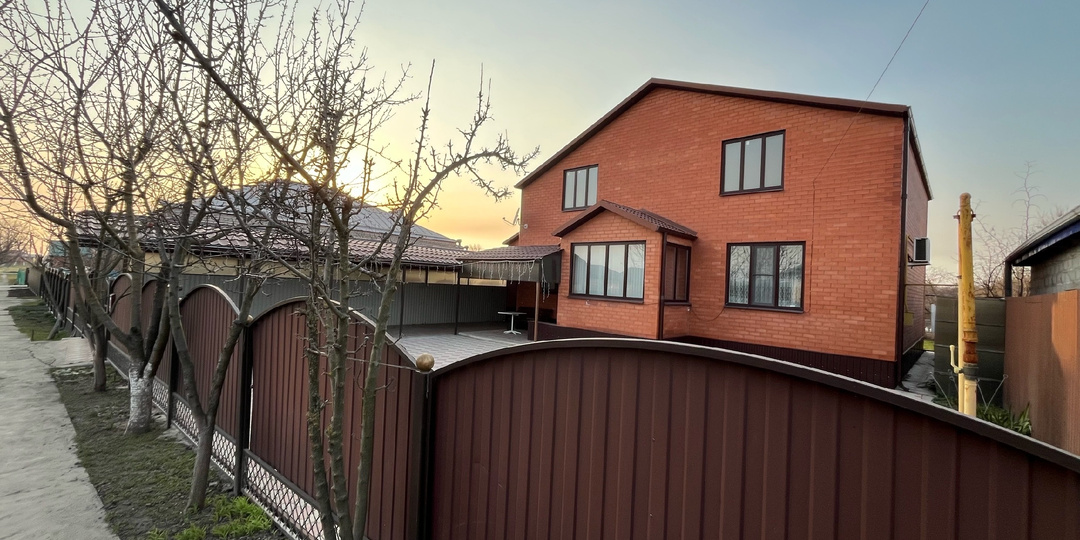 Продается элитный объект недвижимости в станице Стародеревянковская Каневского района Краснодарского края