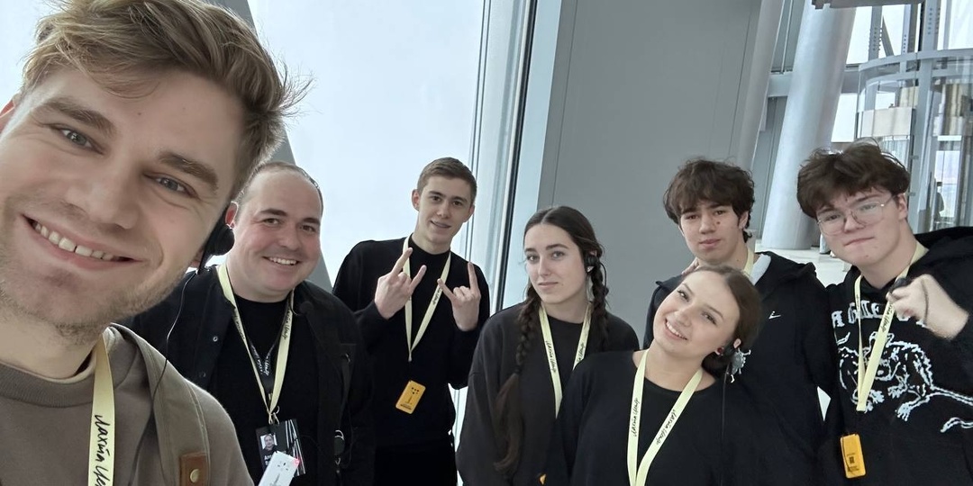 ПОДСЛУШАНО НА ОБЗОРНОЙ. ОТВАЖНАЯ ПЯТЕРКА