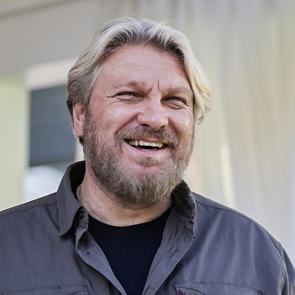     «Настоящий» с Егором Пазенко возвращается в воскресный эфир Пятого канала