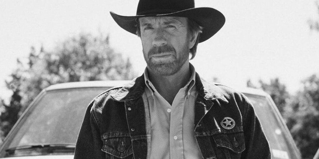 Умер легендарный американский актёр, мастер боевых искусств Чак Норрис