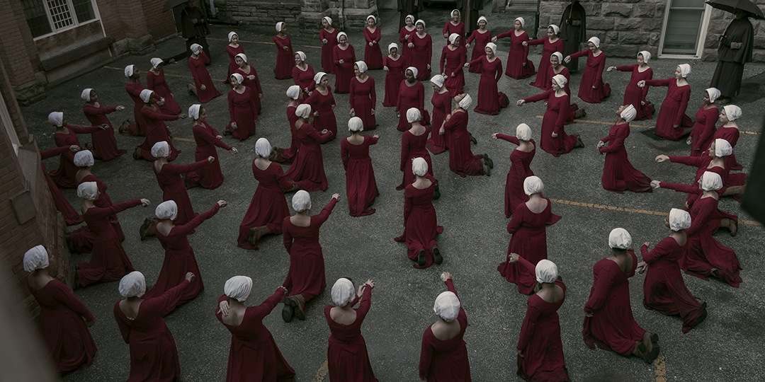 "Рассказ служанки" Маргарет Этвуд как предупреждение всем женщинам