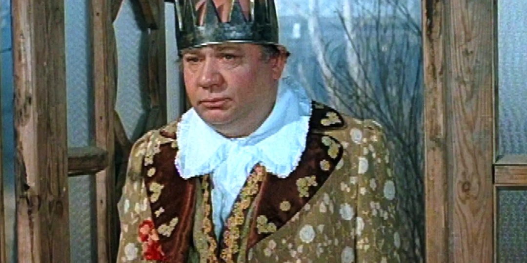 Чей костюмчик? Тест по советскому кино