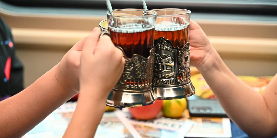 В поездах «Таврия» и «Таврия Экспресс» есть все для комфортного чаепития