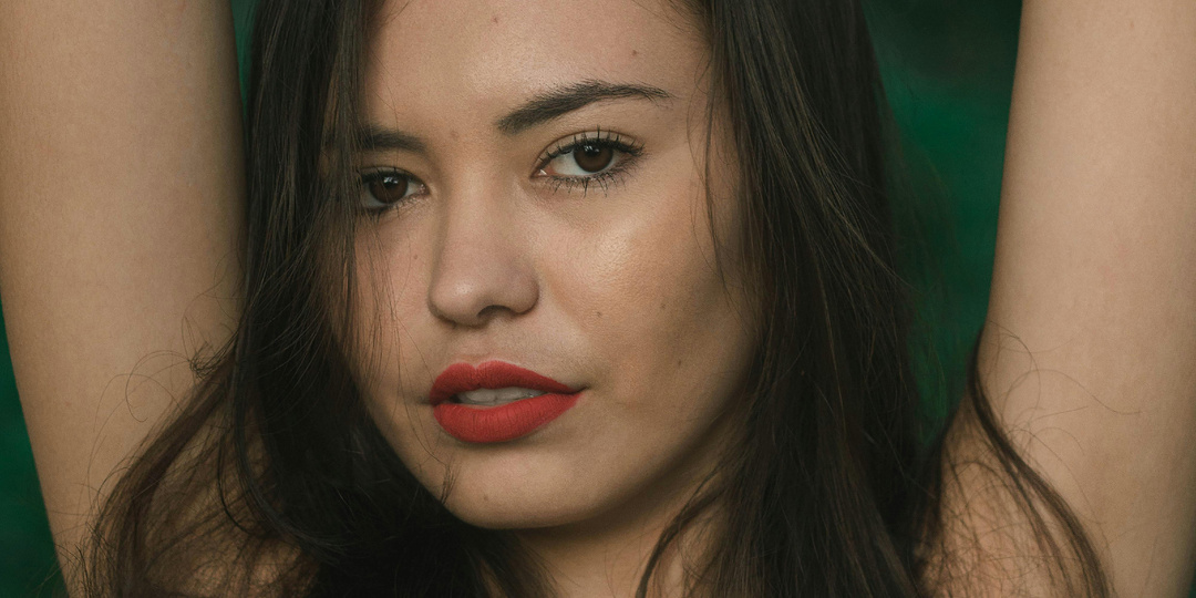 Они провоцируют и ждут вашей злости. А вы ответьте так, что их перекосит от собственного бессилия