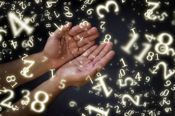 73 на ладони