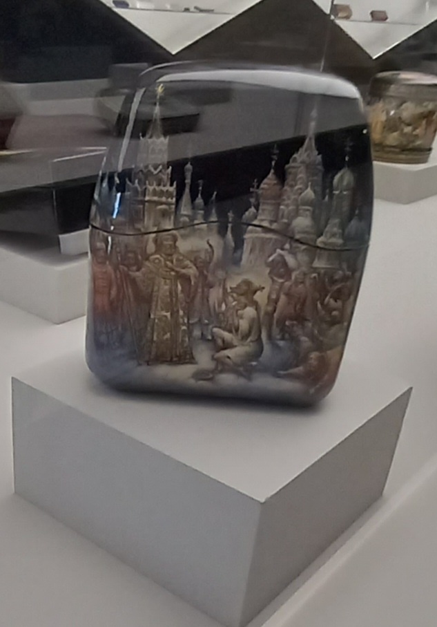 "Большая история в миниатюре". Фото автора.