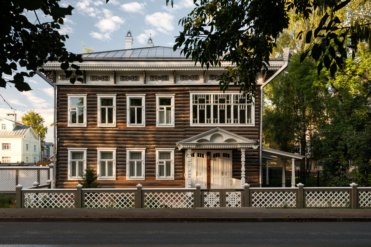     Тайна русской души: топ-5 домов и усадеб в русском стиле, в которых можно пожить