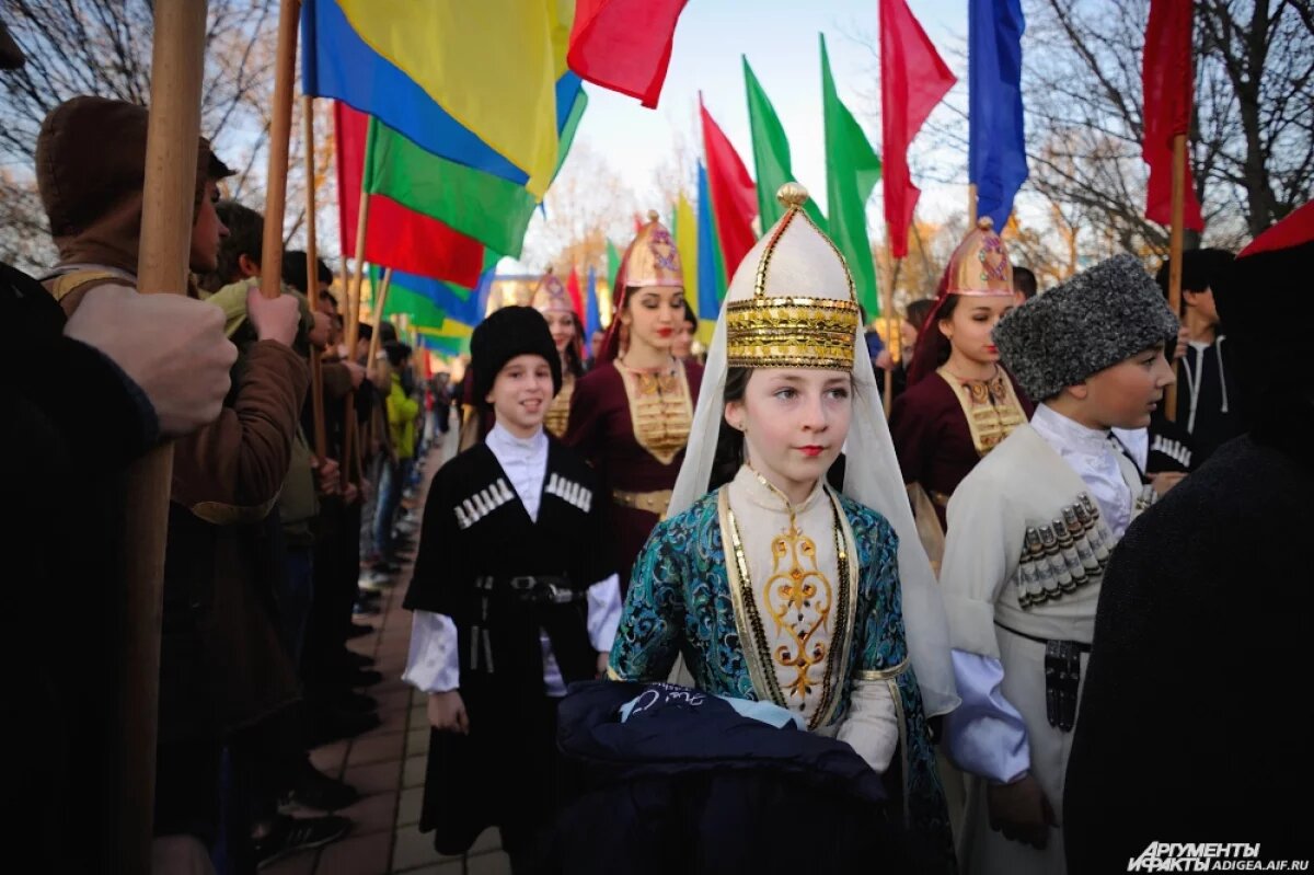    Костёр весны.