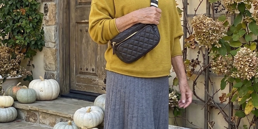 10 образов для женщин 60+, от которых не оторвать глаз