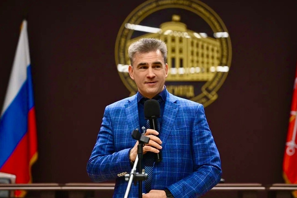    Владимиру Рябоволу вручили награду. Фото: Личная страница ВК
