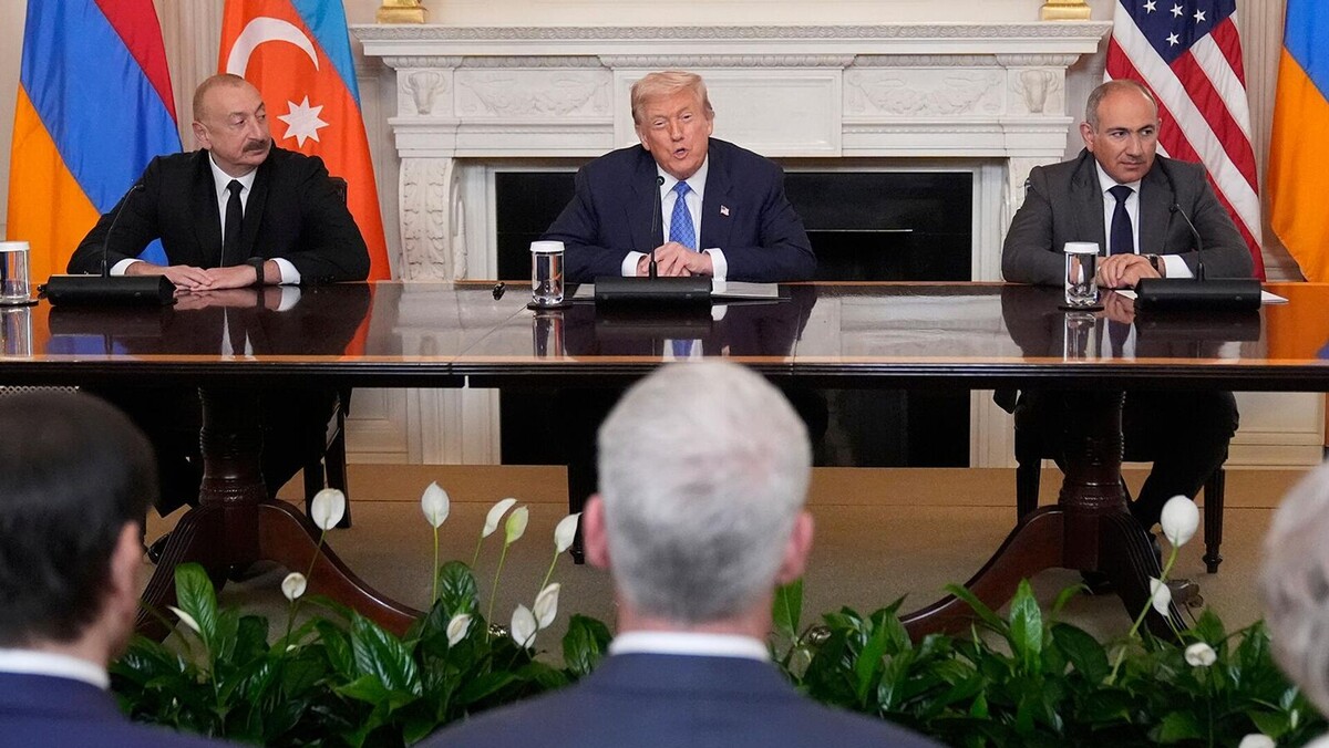 © AP Photo / Mark Schiefelbein