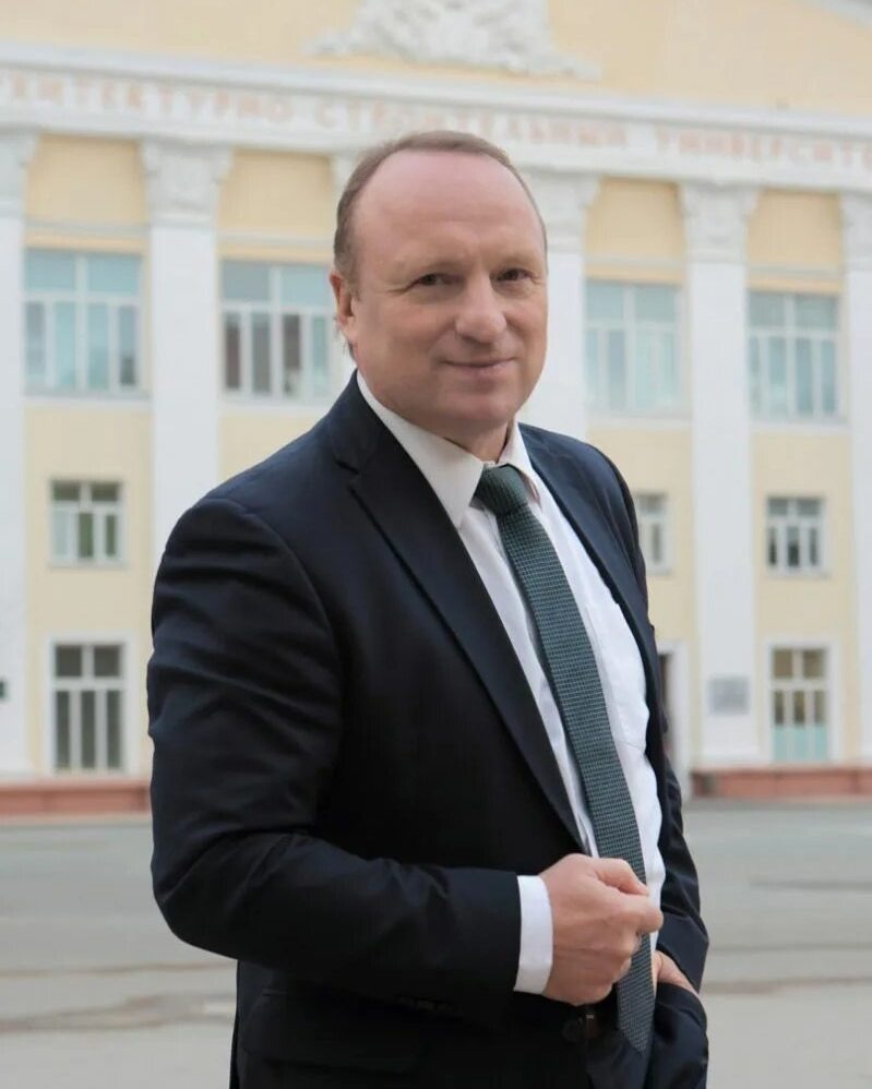      Юрий Сколубович: надо не поворачивать реки на Донбасс, а привести в порядок систему водоснабжения!
