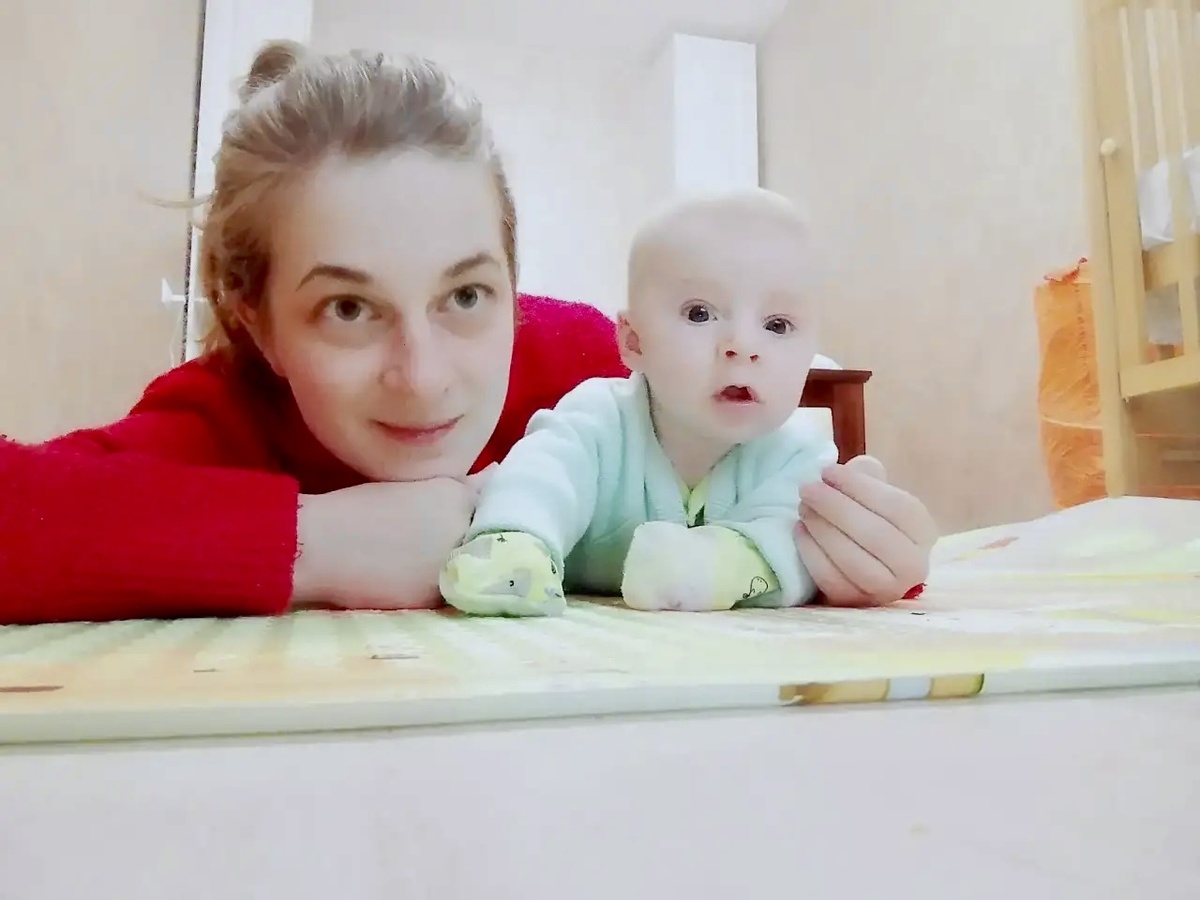 Ваня и мама.