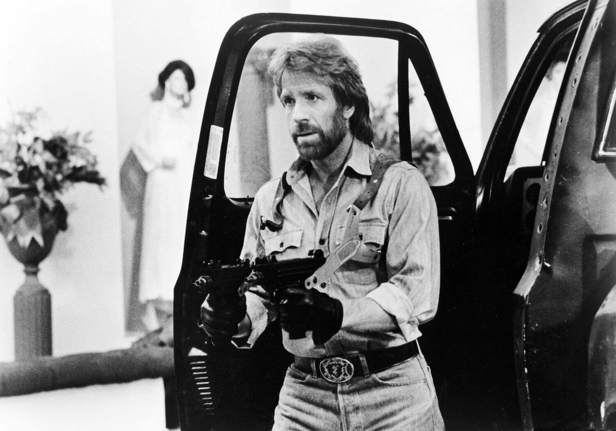 Чак Норрис в кадре из фильма «Вторжение в США», 1985 год    📷