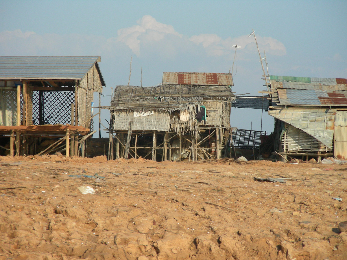 Деревня в Камбодже. Фото из личного архива.