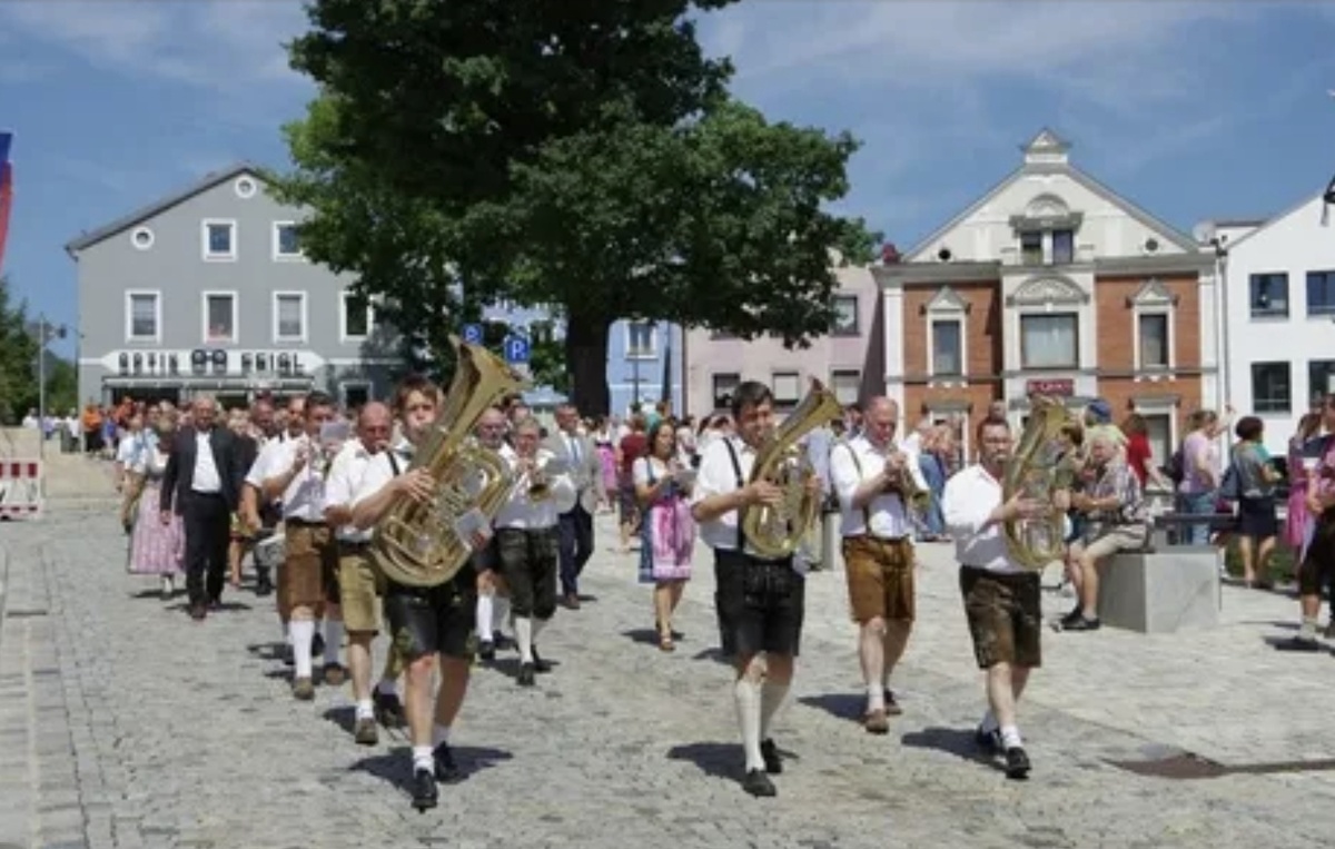 «Пихельштайнерфест» (Pichelsteinerfest) — пивной фестиваль в Регене (Бавария, Германия). 