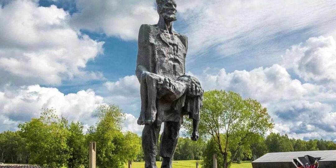 Люди добрые, помните!