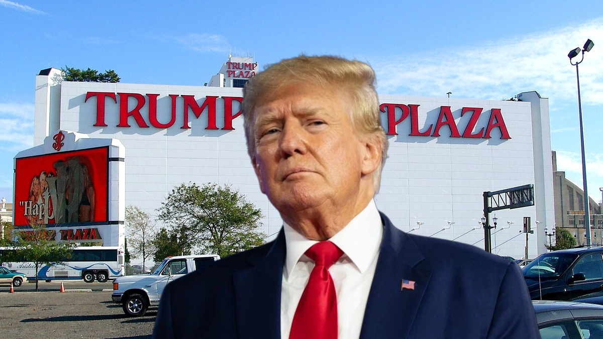 Donald Trump на фоне Trump Plaza, Atlantic City, 1980-е. Источник: архивные кадры / общественное достояние