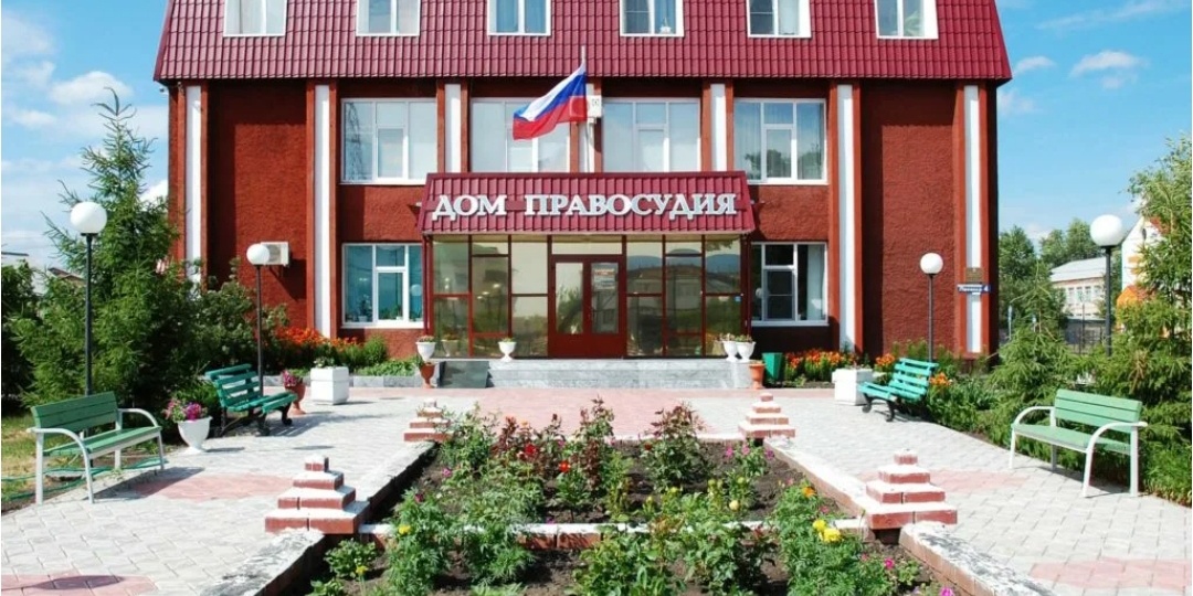 В Тюмени 9-летнюю девочку обязали выплатить долги за умершую мать — на них уйдет все наследство