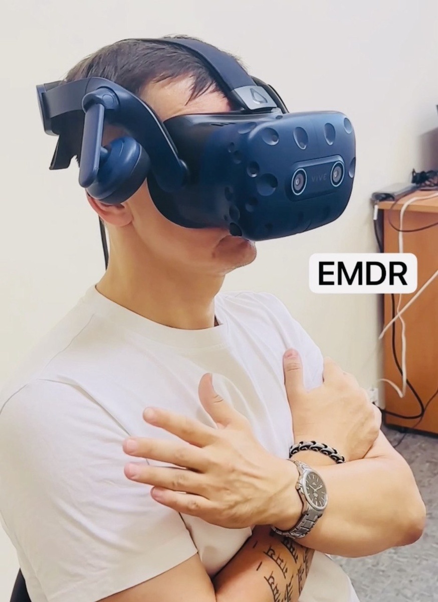 Проведение EMDR в виртуальной реальности: ДПДГ в VR