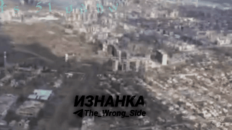    Удар ФАБом-3000 по ПВД 28 омбр ВСУ в н.п. Константиновка. Видео: "Изнанка"