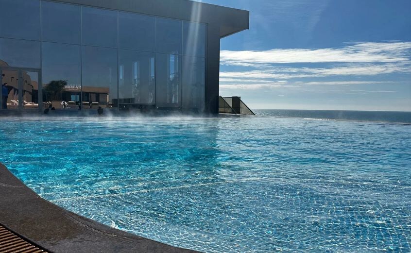 Dusit Thani отель Анапа 5 звезд — первый в России проект тайского бренда, 182 номера с прямым видом на море. 