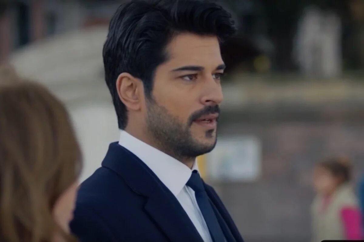    Кадр из сериала "Чёрная любовь".