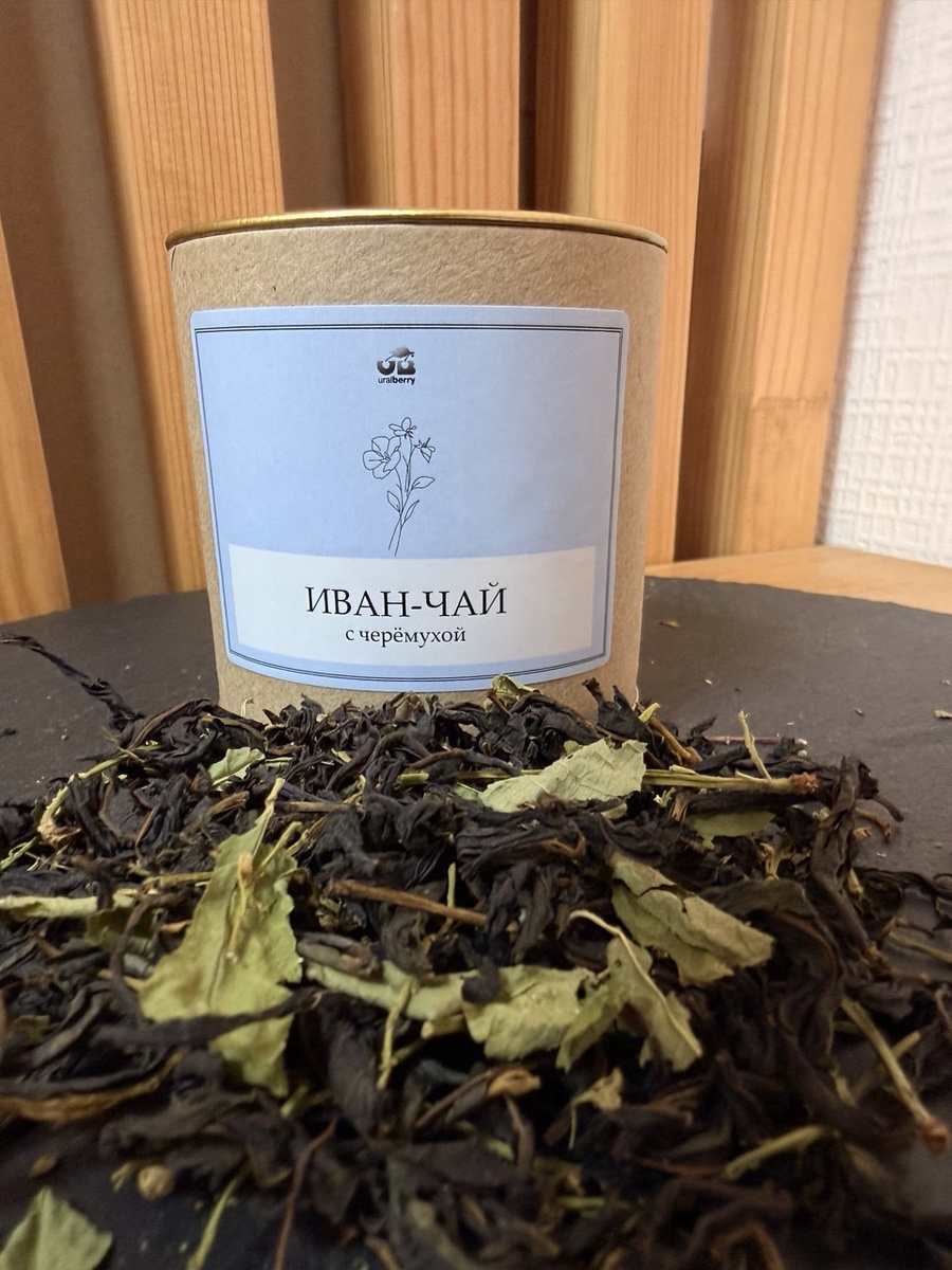 Настоящий иван-чай — это ручная работа, которая превращает обычную траву в сложный, многослойный напиток с нотками сухофруктов, меда и легкой терпкостью