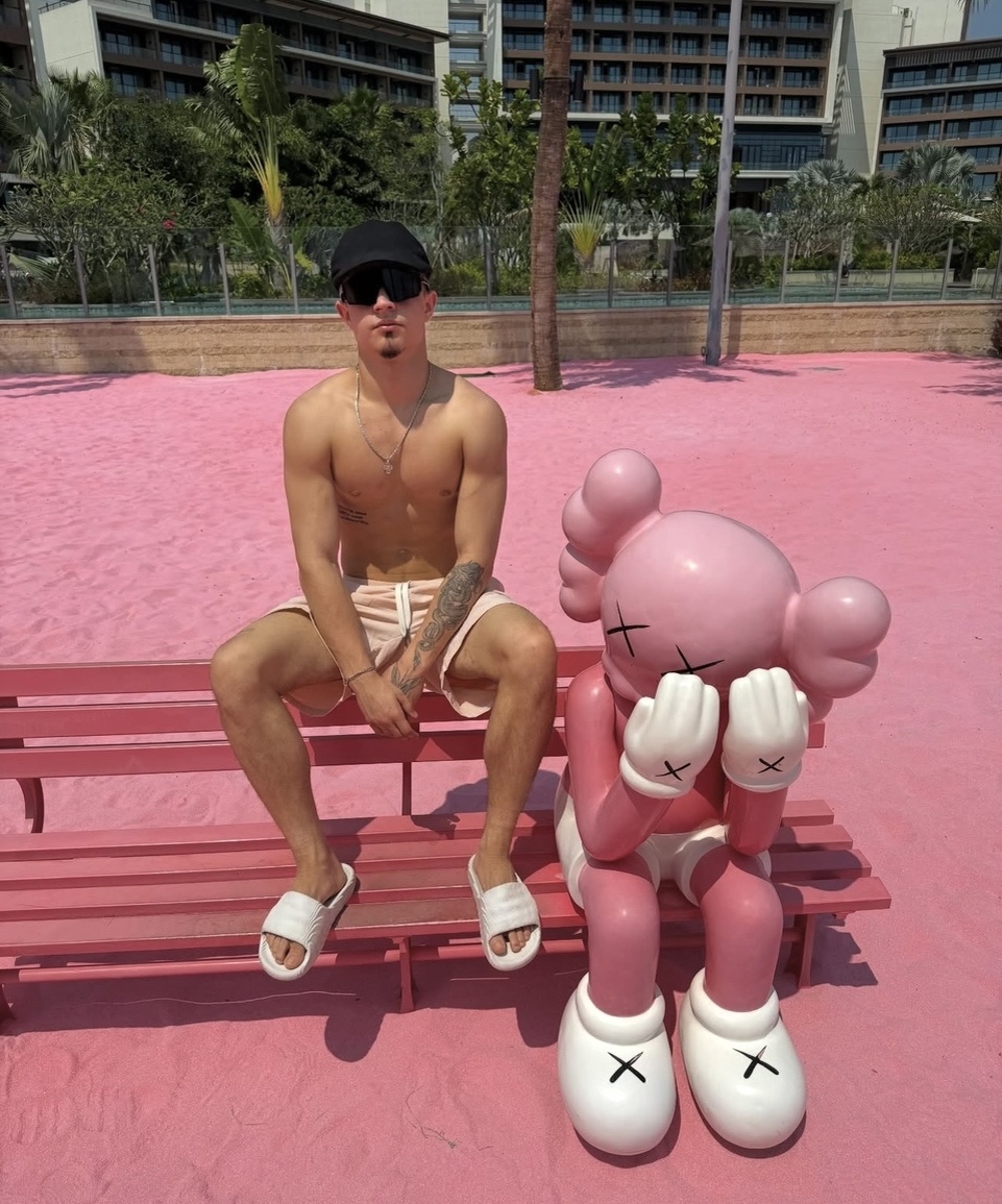 Никита Гуранда признался, что ему стыдно, но его тяга к новым знакомствам оказалась сильнее.