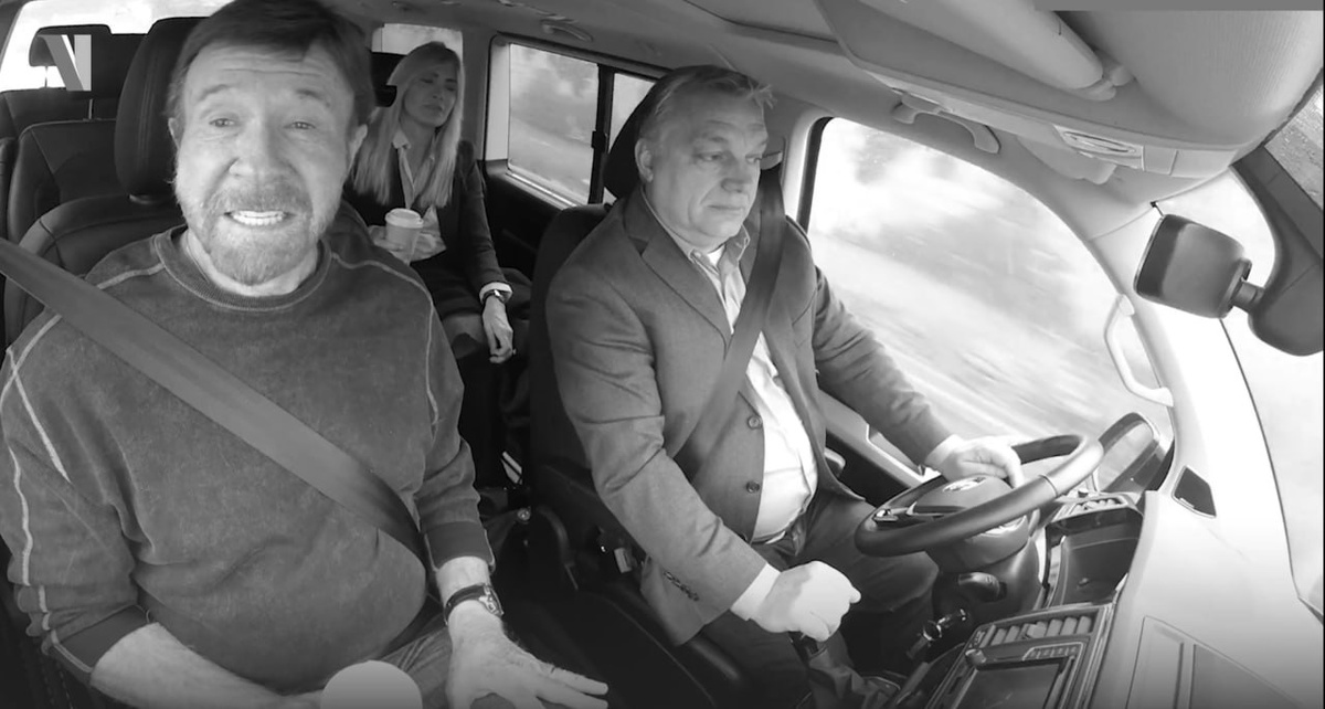    Виктор Орбан и Чак Норрис