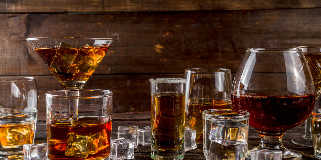 Знаменитые коктейли с крепким алкоголем