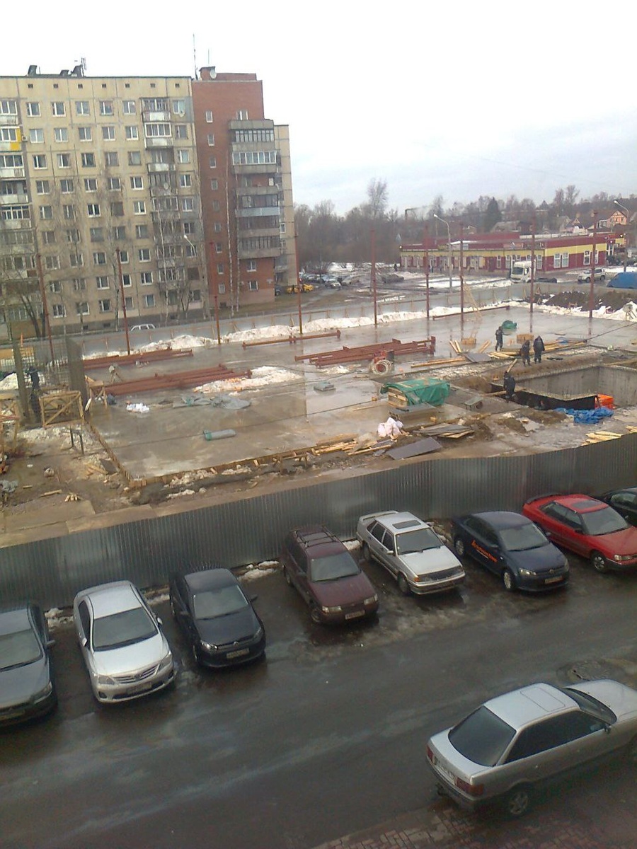 Скучный вид из окна