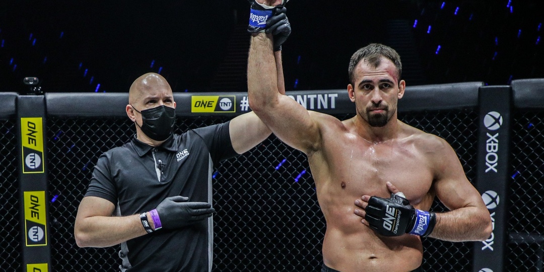 «В тяжелом весе ACA сильнее UFC». Грищенко – о бое с Абреу, помощи Малыхина, Карелине и Чимаеве