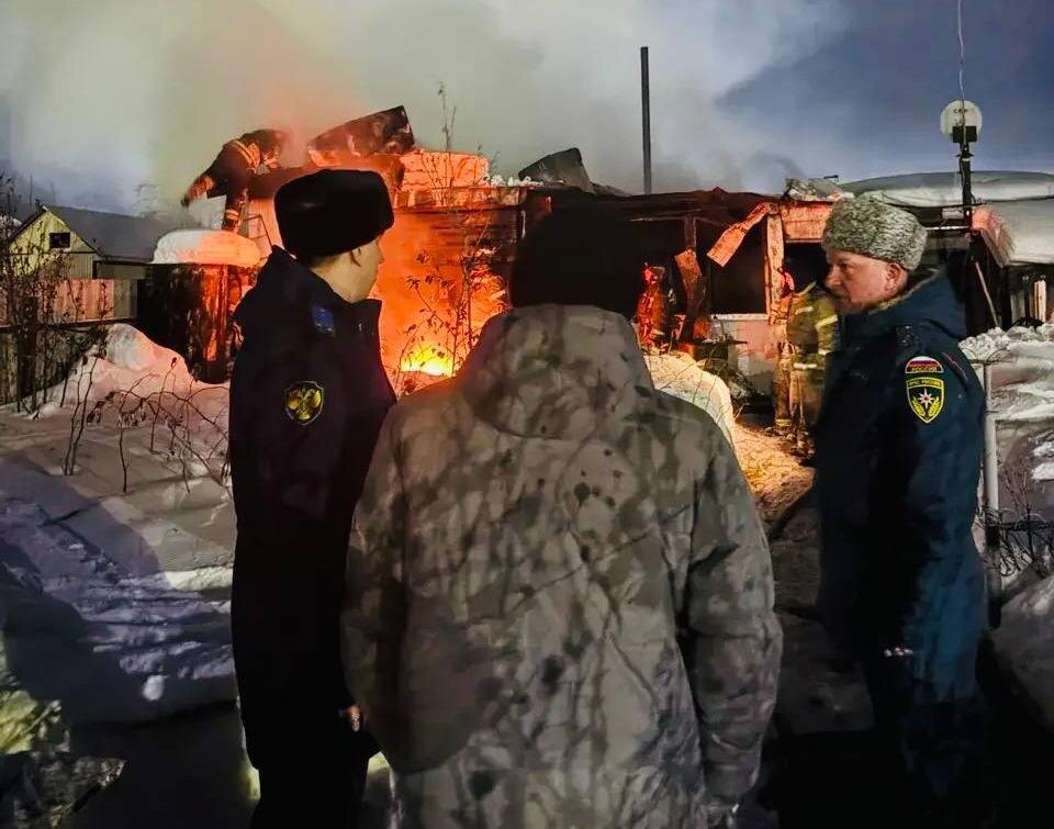    Прокуратура Югры проводит проверку обстоятельств пожара, в котором погиб житель Белоярского