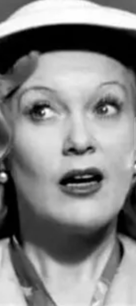 Любовь Орлова, исполнительница песни. Фото из открытых источников.