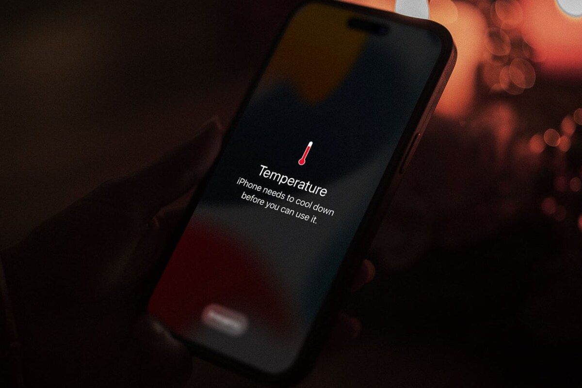   iPhone не даст зарядиться, если перегрелся. Фото: nytstnd