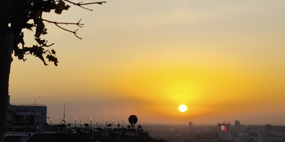 Жюль Верн улетает. Нижний Новгород. Прогулки